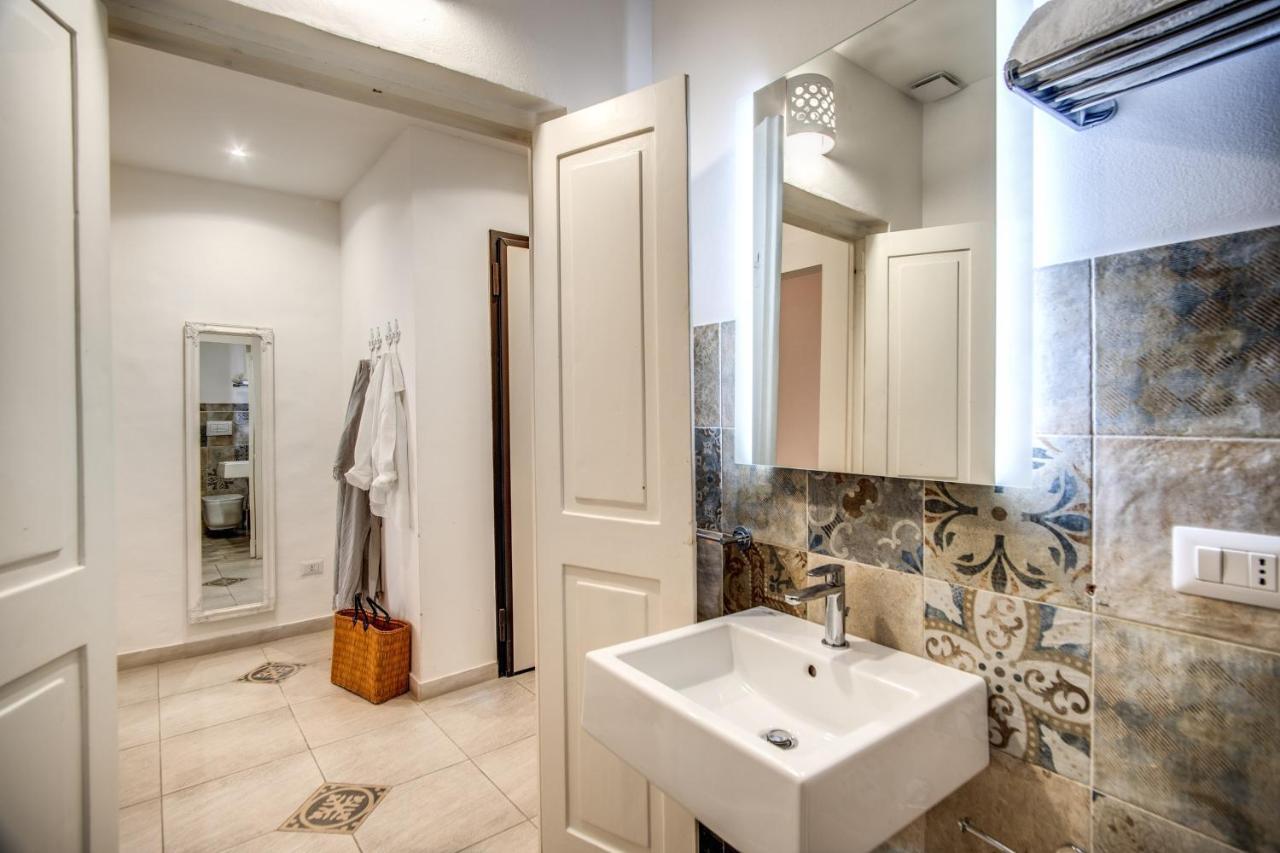 Ferienwohnung Storie e Affreschi Gallipoli Exterior foto