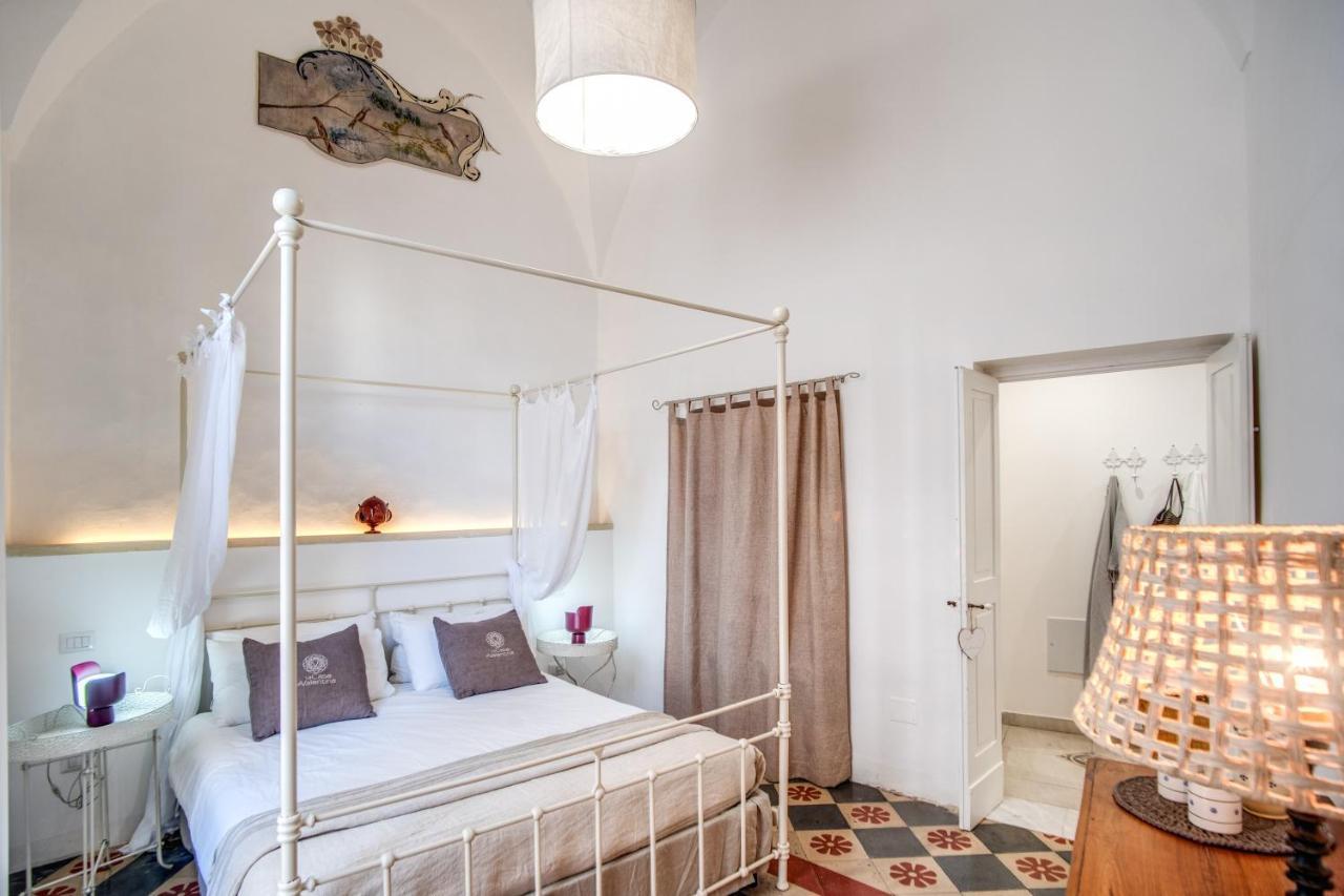 Ferienwohnung Storie e Affreschi Gallipoli Exterior foto